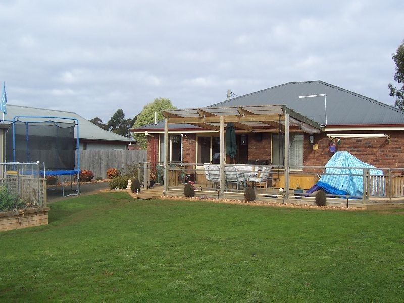 11 Queen Street, Westbury TAS 7303