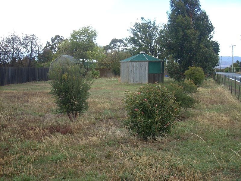 19 Murfett Street, Cressy TAS 7302
