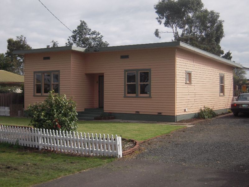 9 Lyttleton Street, Longford TAS 7301