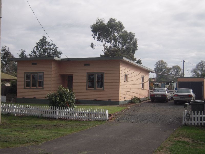 9 Lyttleton Street, Longford TAS 7301