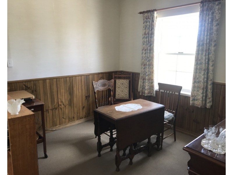 42 Falmouth Street, Avoca TAS 7213