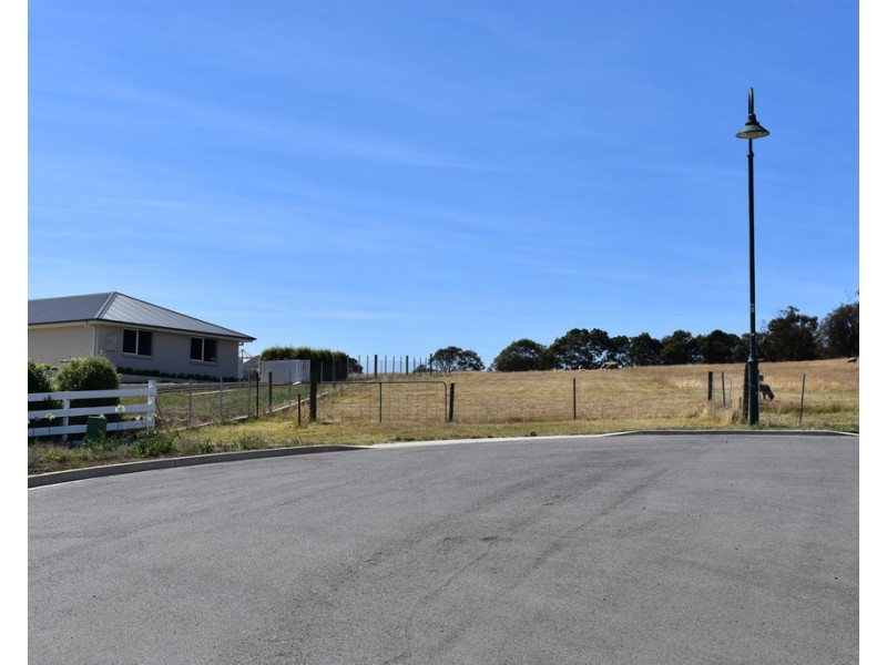 28 Minerva Drive, Perth TAS 7300