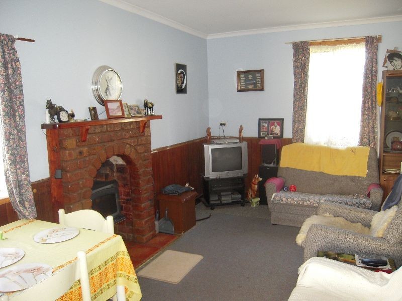 22 Jones Street, Westbury TAS 7303