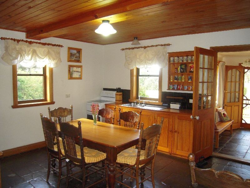 11 Simmons Street, Carrick TAS 7291