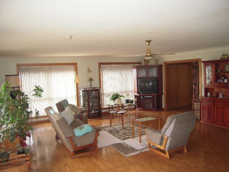 1 Main Road, Perth TAS 7300