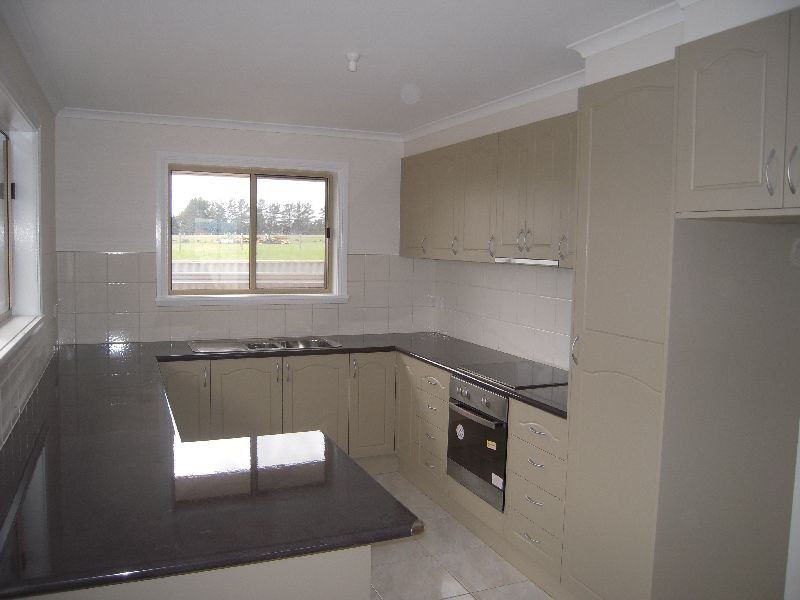 Unit 1/6 Jetson Court, Cressy TAS 7302