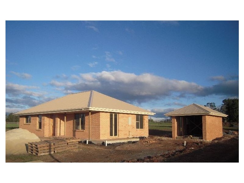 Unit 1/6 Jetson Court, Cressy TAS 7302