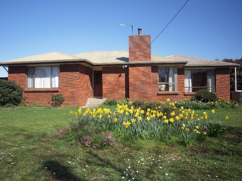 33 Reid Street, Westbury TAS 7303