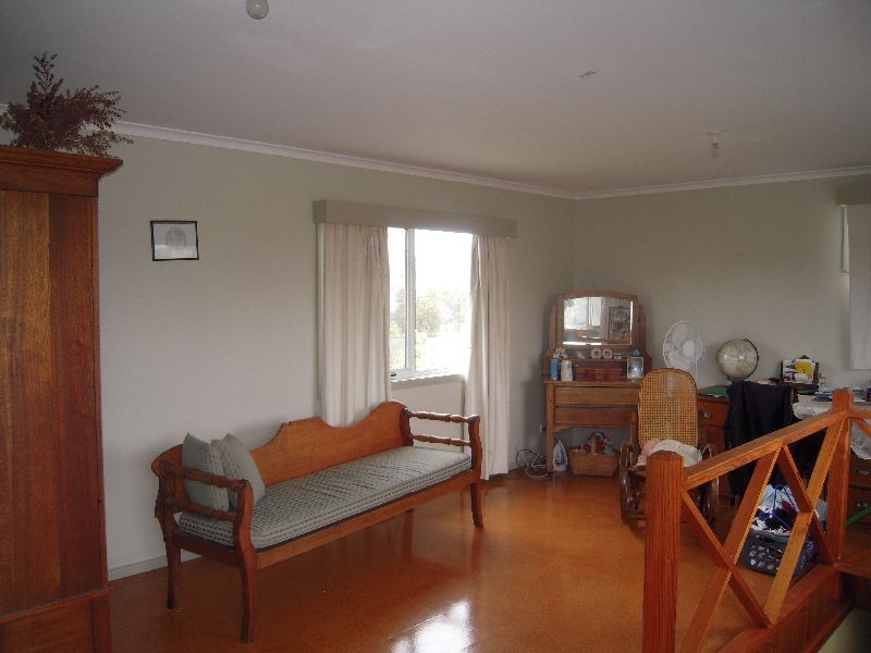 24 Churchill Street, Avoca TAS 7213