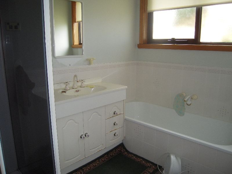 11 Banksia Grove, Perth TAS 7300