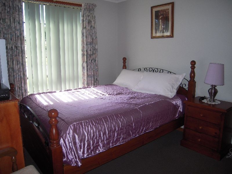 11 Banksia Grove, Perth TAS 7300