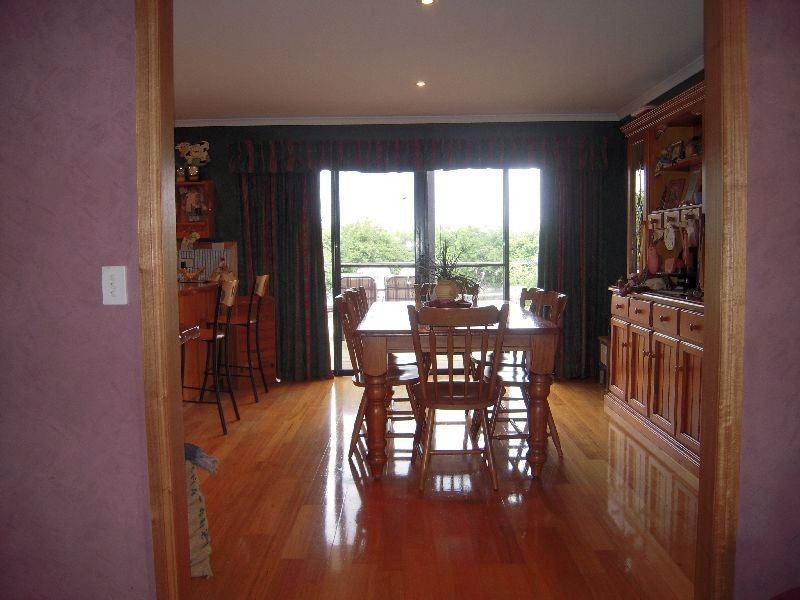 36 Archer Street, Cressy TAS 7302