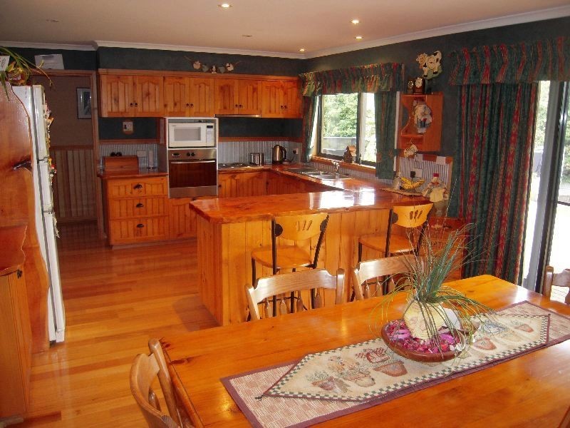 36 Archer Street, Cressy TAS 7302