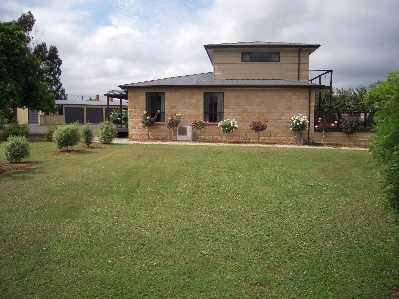 36 Archer Street, Cressy TAS 7302