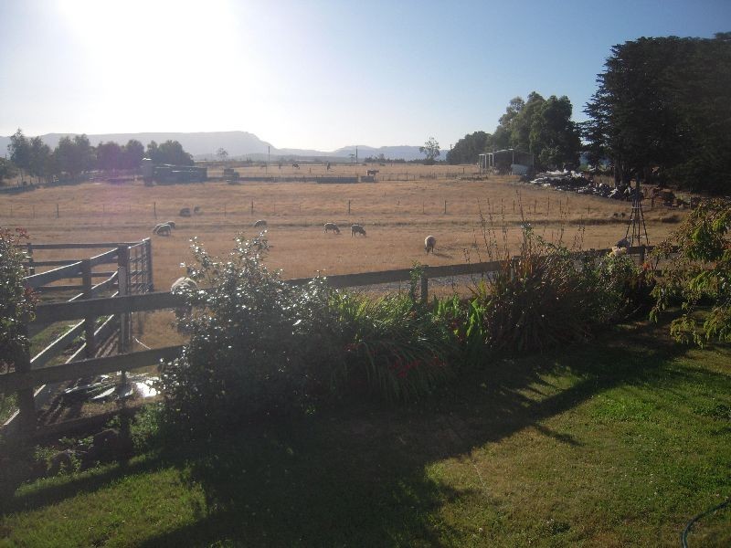 120 Main Street, Cressy TAS 7302