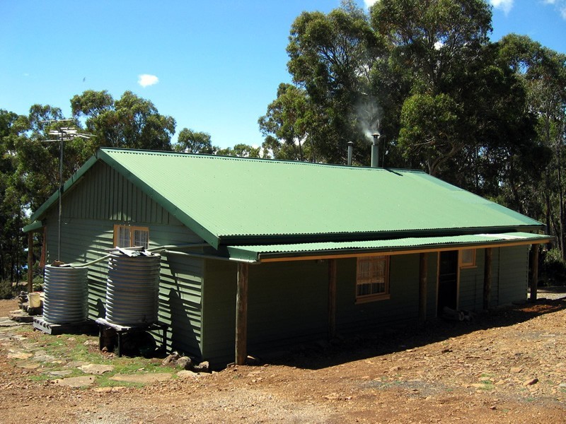 2 Larner Parade – Morass Bay, Arthurs Lake TAS 7030
