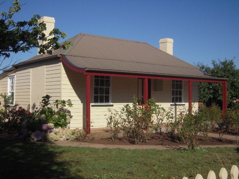 24 High Street, Campbell Town TAS 7210
