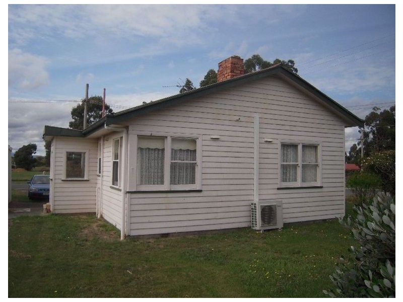 2 Edward Street, Perth TAS 7300