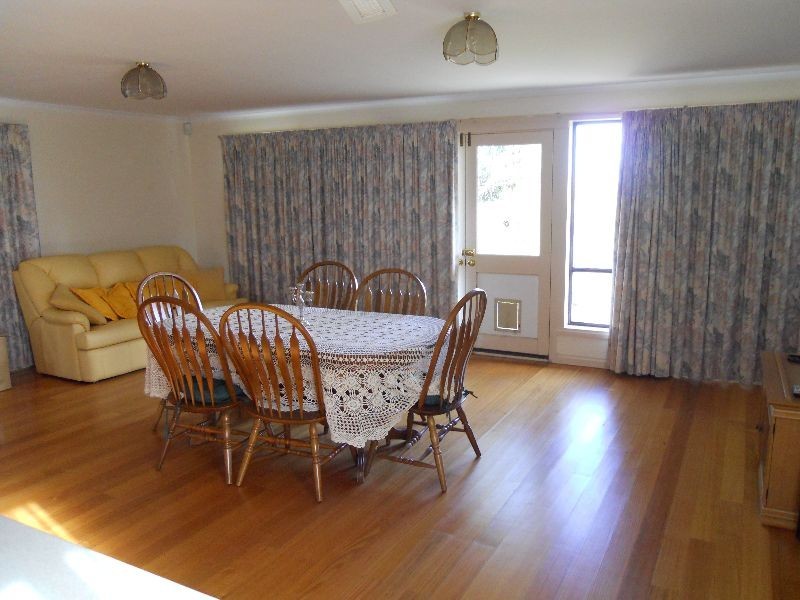 2 Waterloo Street, Ross TAS 7209