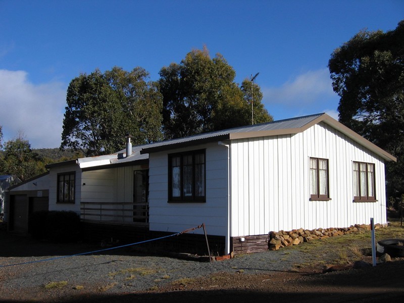 16 Middle Brandum Crescent, Brandum TAS 7304