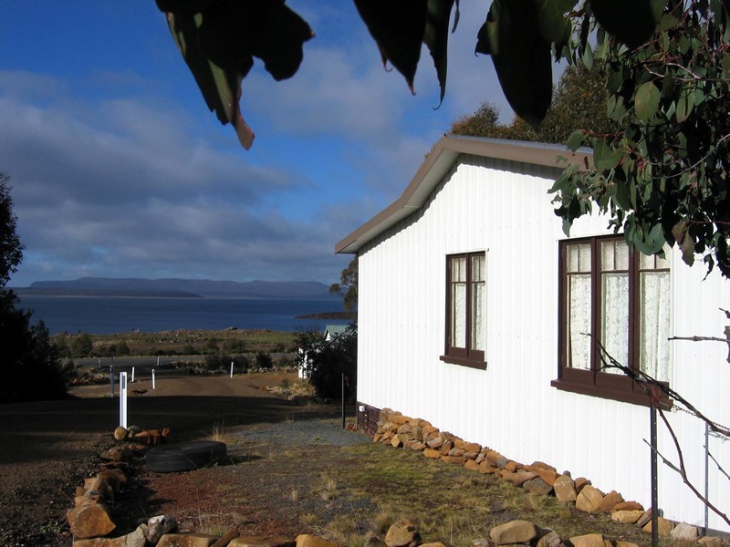 16 Middle Brandum Crescent, Brandum TAS 7304