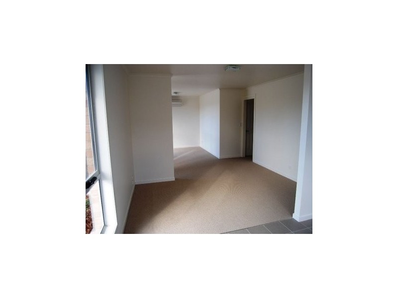 (4) 3-5 Quamby Avenue, Westbury TAS 7303