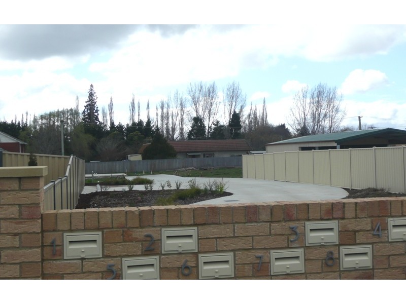 (5,8) 3-5  Quamby Avenue, Westbury TAS 7303