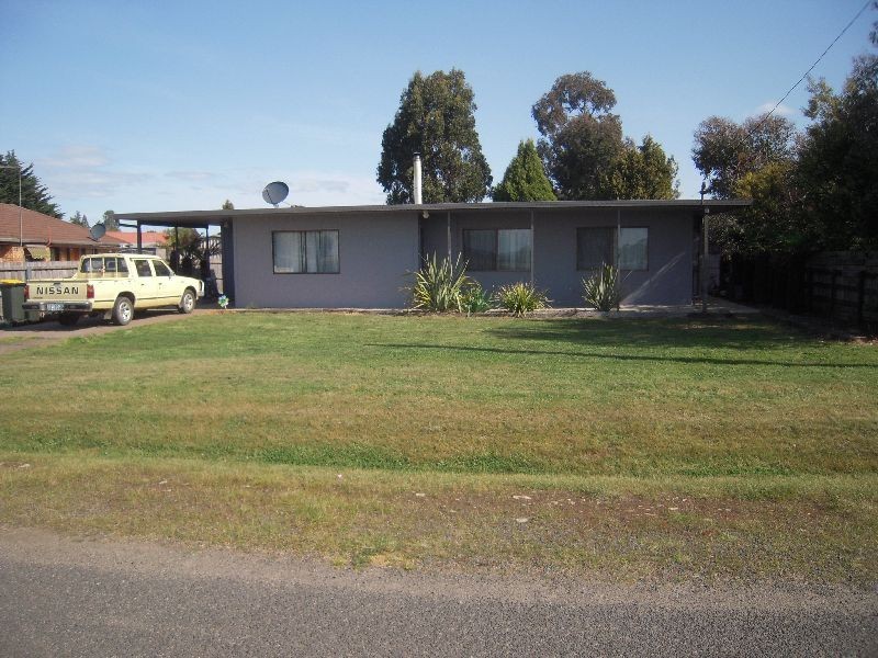 8 Waterloo Street, Westbury TAS 7303