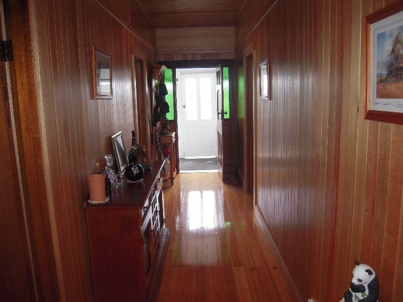 19 Macquarie Street, Cressy TAS 7302
