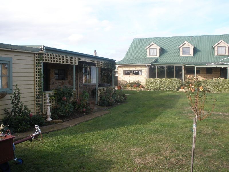 28 Archer Street, Cressy TAS 7302