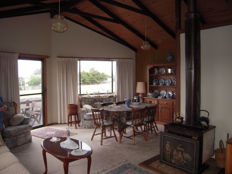 1 Harrison Street, Campbell Town TAS 7210