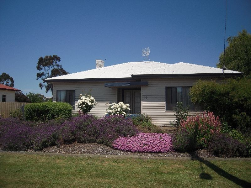 19 Malcombe Street, Longford TAS 7301