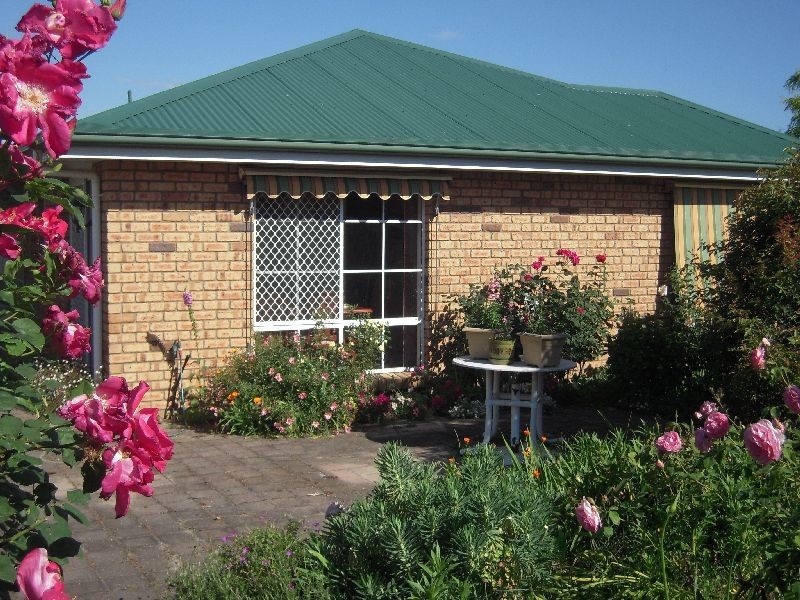 14 Swan Avenue, Longford TAS 7301