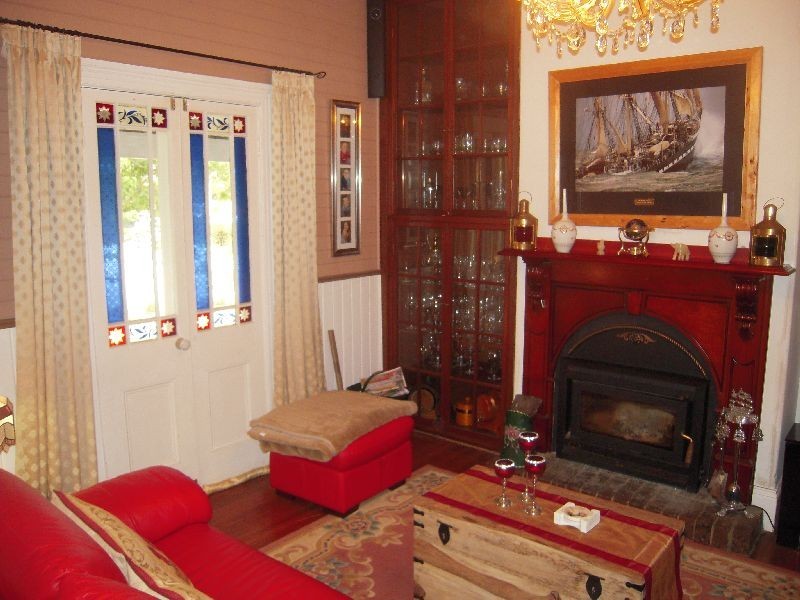 2 Church Street, Cressy TAS 7302