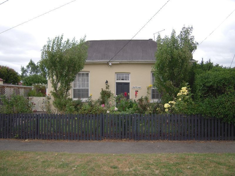 90 Wellington Street, Longford TAS 7301