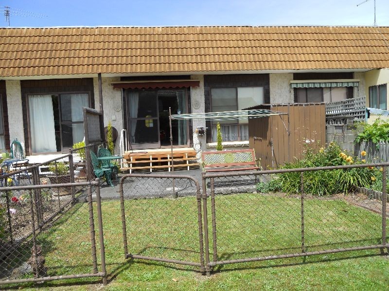 2/4 William Street, Westbury TAS 7303