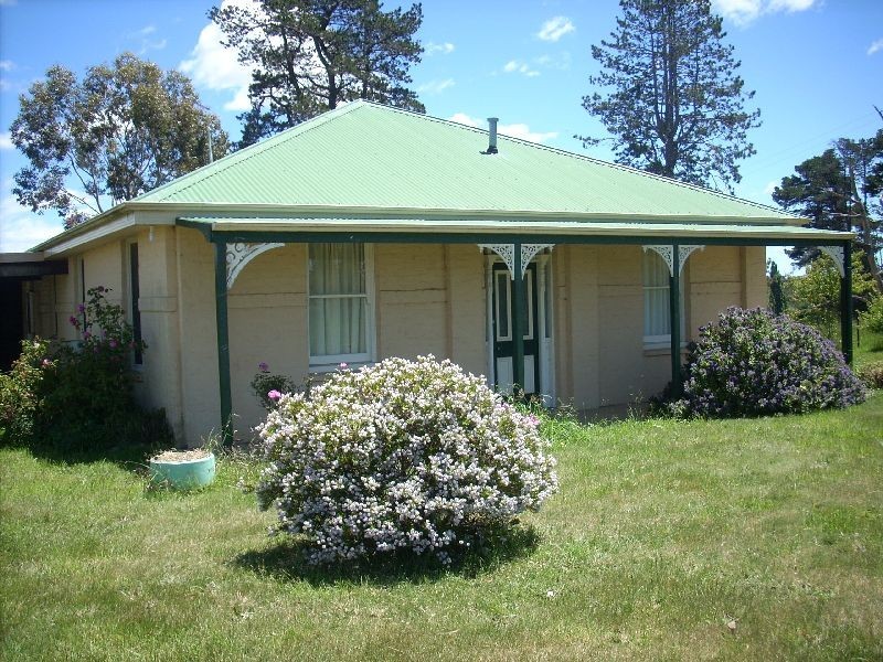 Longford TAS 7301