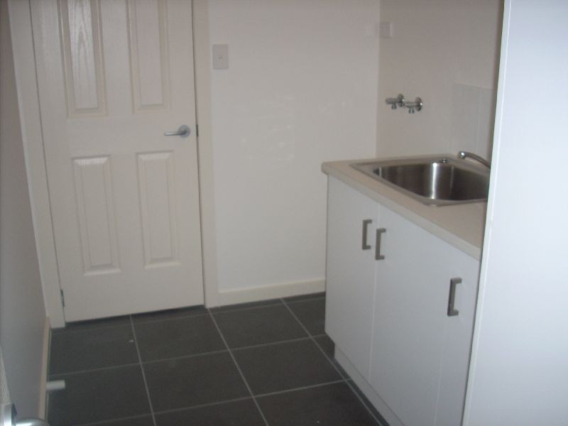 Unit 4, 3-5 Quamby Street, Westbury TAS 7303