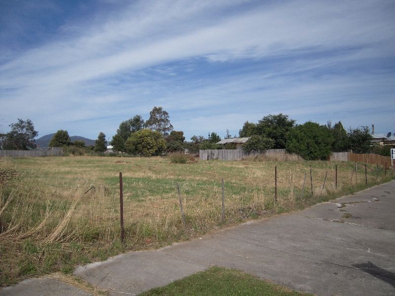 24 Falmouth Street, Avoca TAS 7213