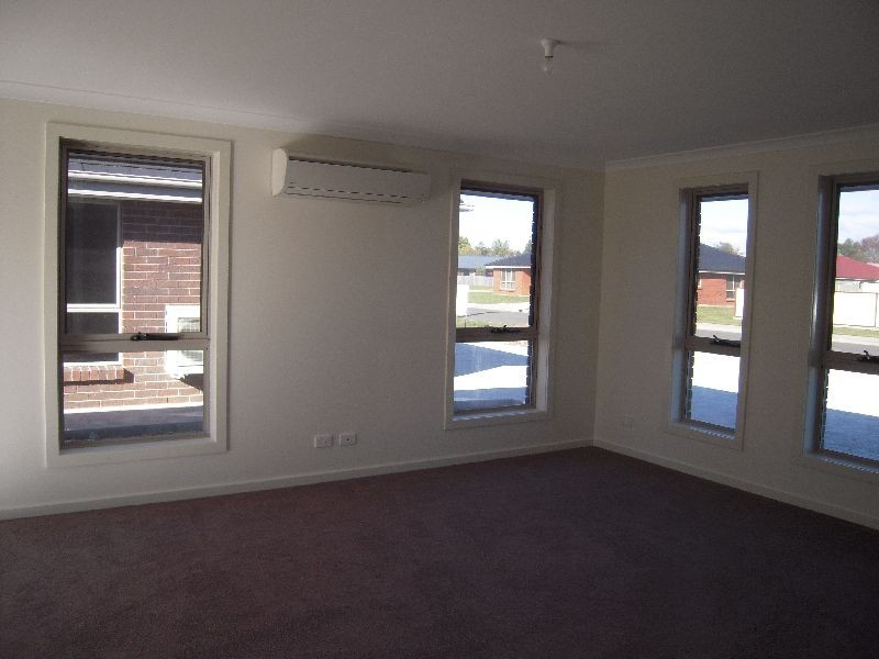 Unit 2, 76 Lewis Street, Longford TAS 7301