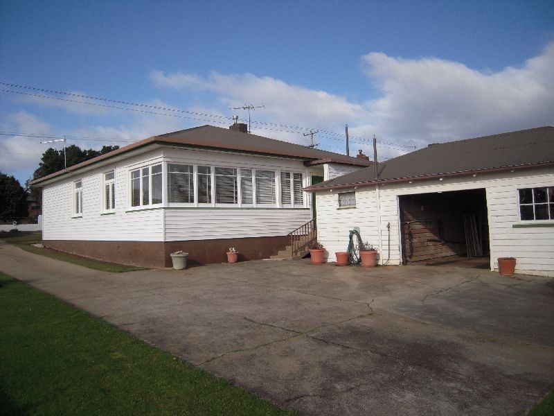 22 Main Street, Cressy TAS 7302