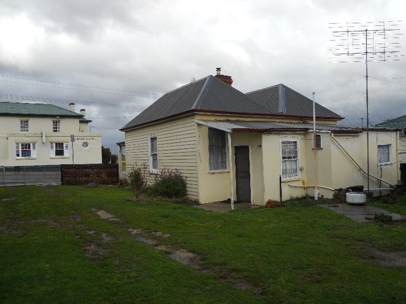 23 Falmouth Street, Avoca TAS 7213