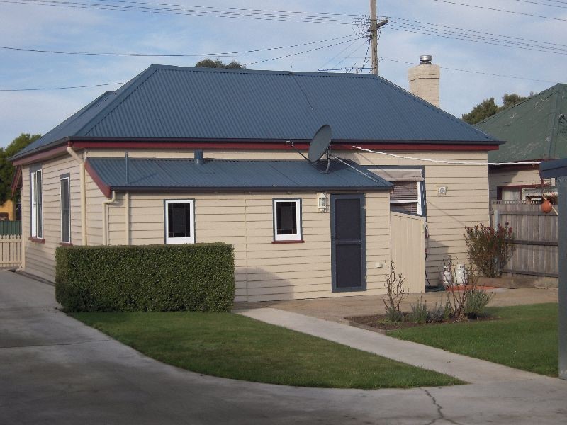 52 Main Street, Cressy TAS 7302