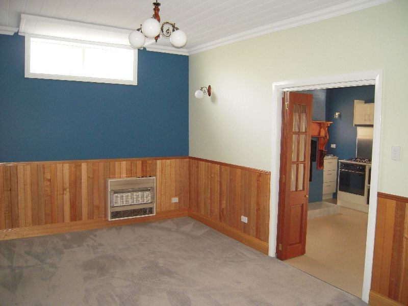 52 Main Street, Cressy TAS 7302