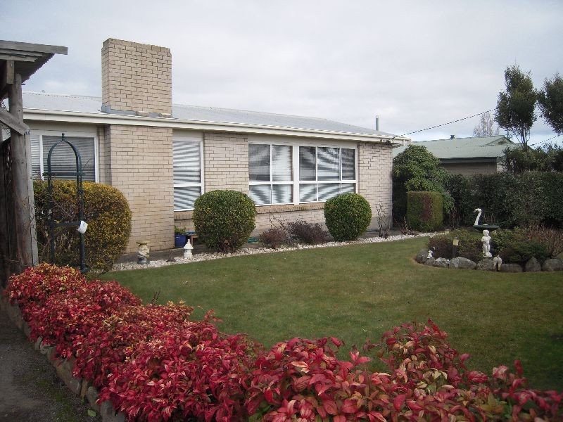 5 Macquarie Street, Cressy TAS 7302