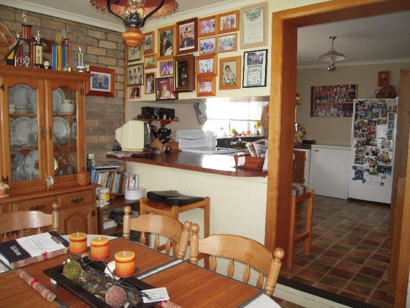 5 Macquarie Street, Cressy TAS 7302