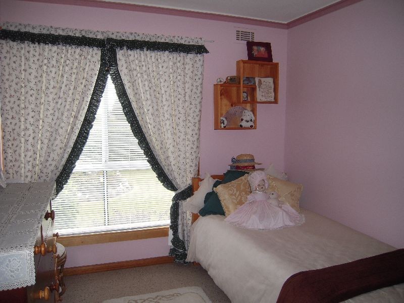 5 Macquarie Street, Cressy TAS 7302