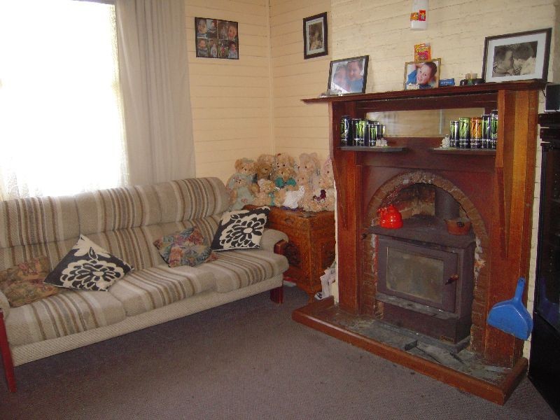 59 Main Street, Cressy TAS 7302