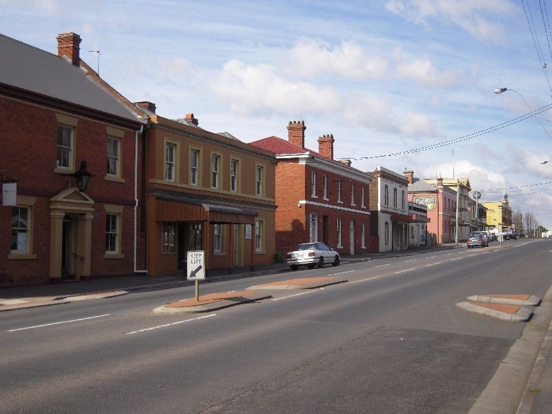 8 Lyttleton Street, Longford TAS 7301