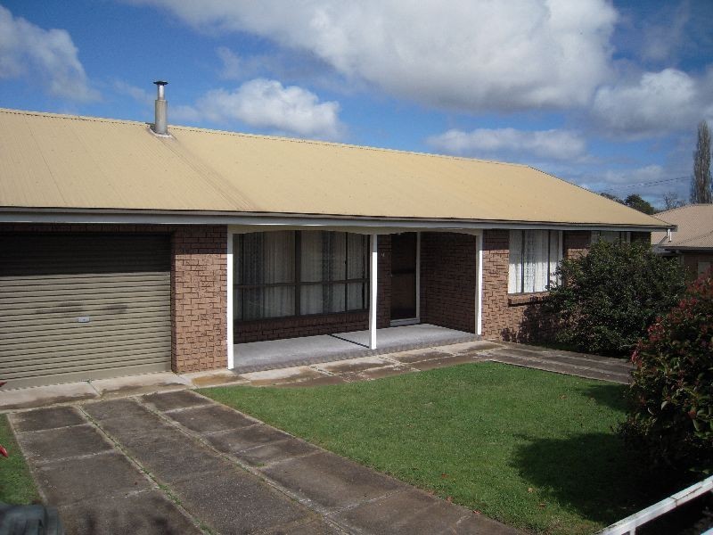 9 Queen Street, Campbell Town TAS 7210